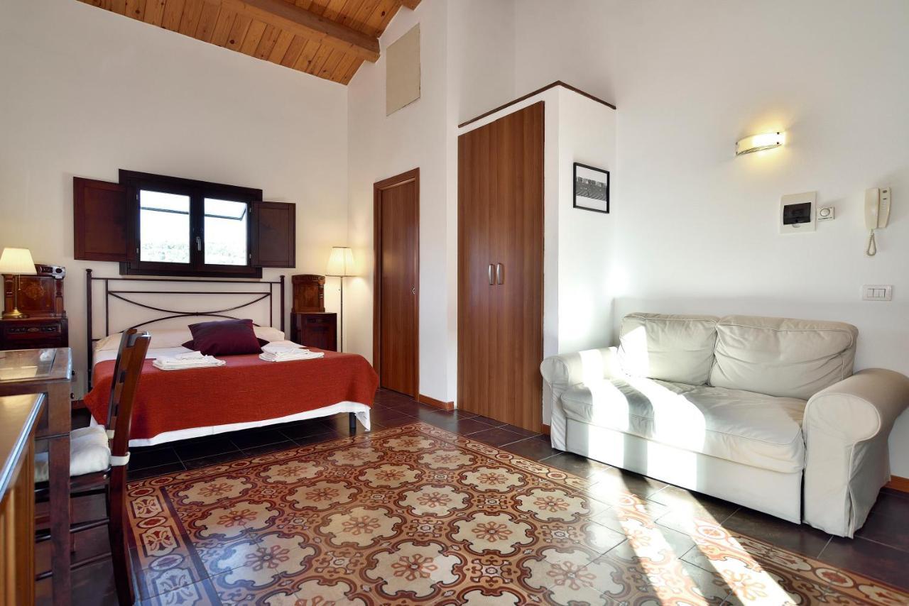 Le Luci Su Ibla - Ospitalita Con Vista Bed & Breakfast Ragusa Exterior photo